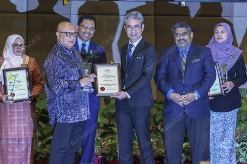 DATUK DR ANESEE IBRAHIM