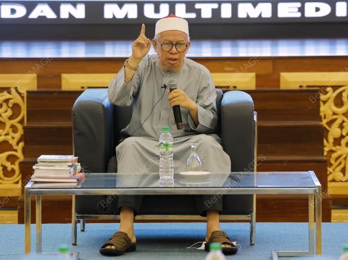 DATUK DR ZULKIFLI MOHAMAD AL BAKRI