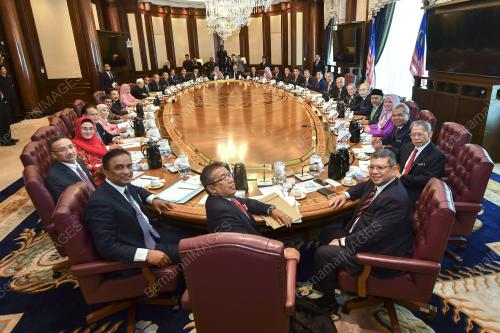 TAN SRI MUHYIDDIN YASSIN