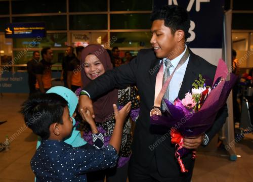 PTJ02_11042018_BADANG_BN201804104800