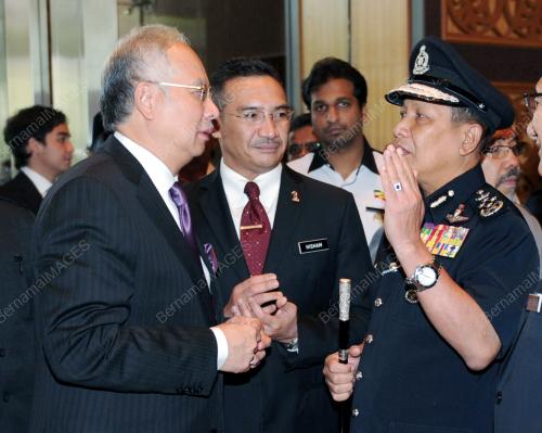DATUK SERI NAJIB TUN RAZAK