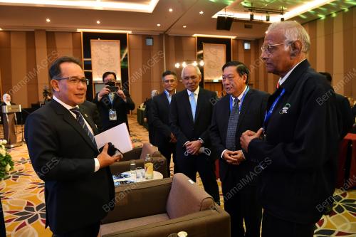 DATUK ROSLI ISA