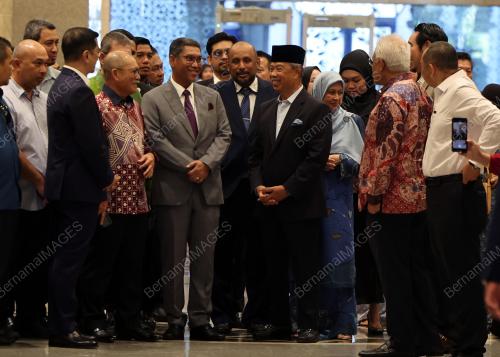 TAN SRI MUHYIDDIN YASSIN