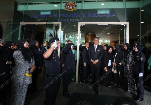 TAN SRI AHMAD TERRIRUDIN MOHD SALLEH