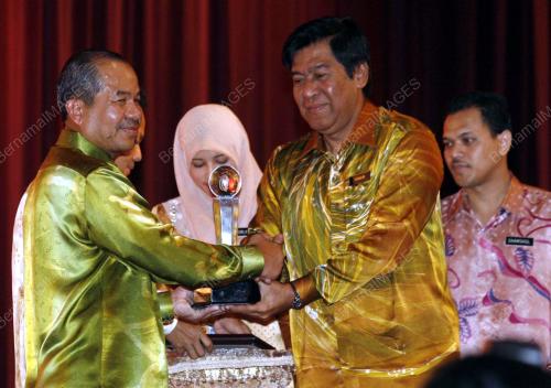 MOHD SIDEK HASSAN