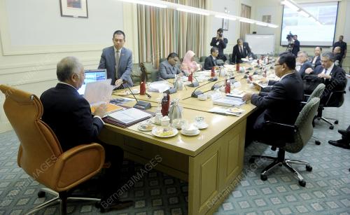 PTJ02_11122012_PM_IRDA