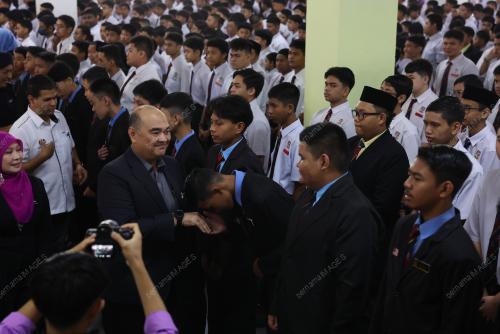 DATUK AHMAD SUHAIMI ENDUT