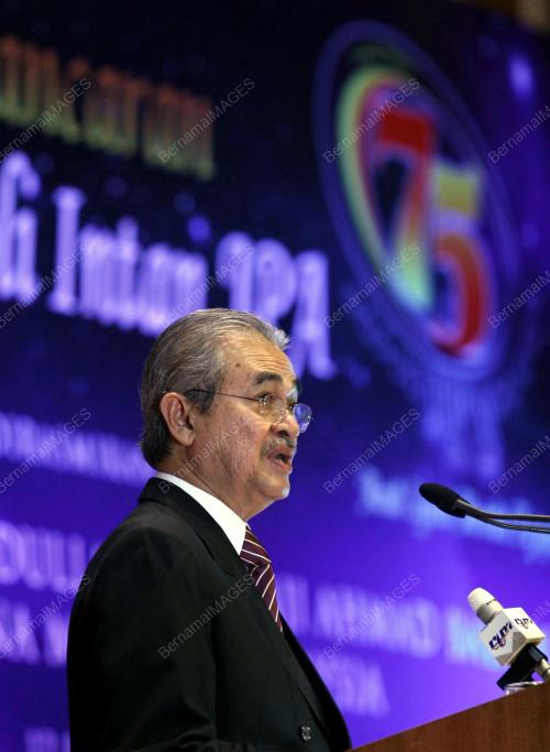 ABDULLAH AHMAD BADAWI