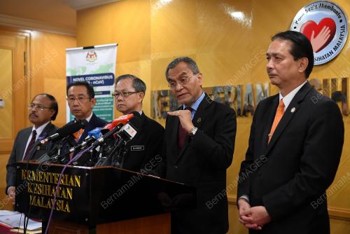 DATUK SERI DR DZULKEFLY AHMAD