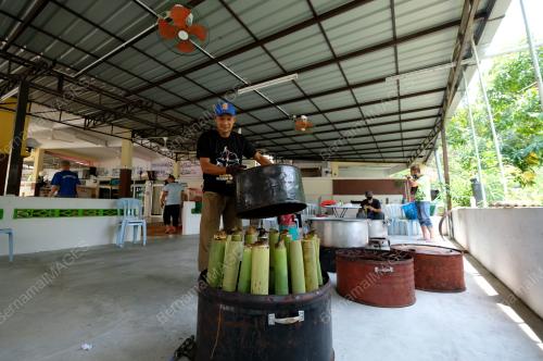 PERSIAPAN RAYA