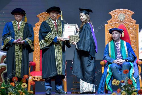 TAN SRI AZAM BAKI