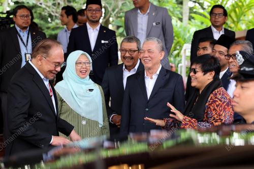 DATUK SERI ANWAR IBRAHIM
