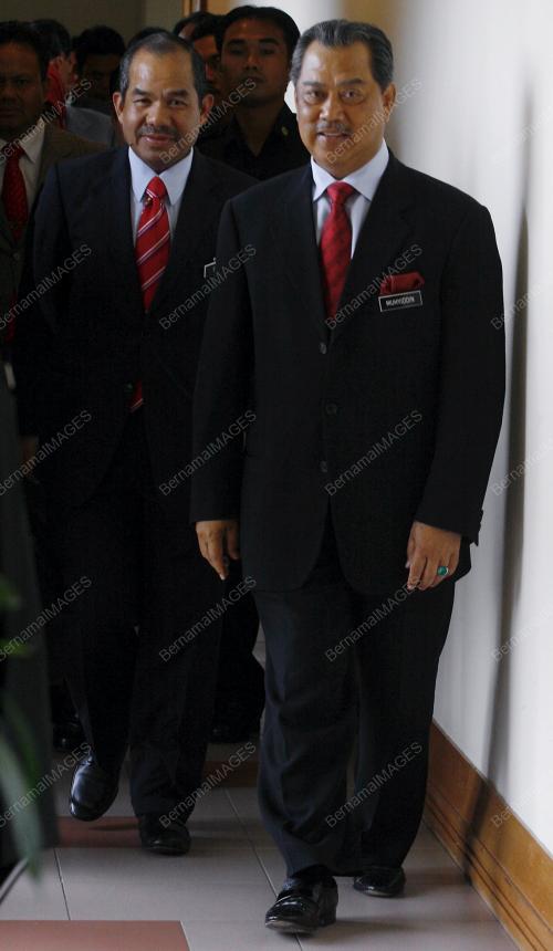 MUHYIDDIN YASSIN