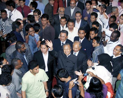 MAHATHIR MOHAMAD