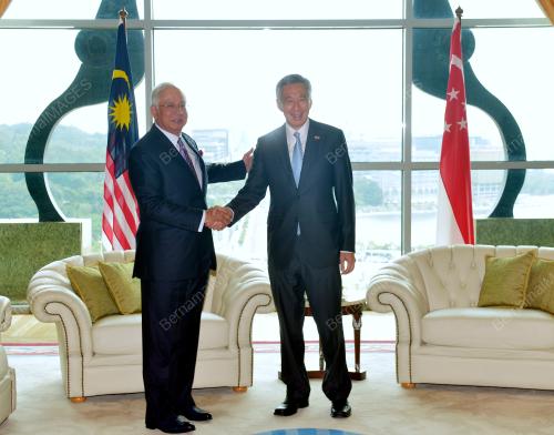 PTJ02_13122016_PM_SINGAPURA