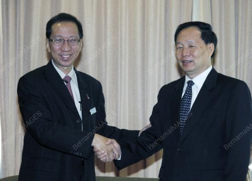 PTJ02_14012011_TSU_KOON
