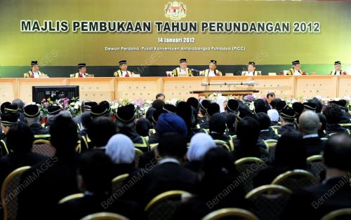 PTJ02_14012012_LEGAL_YEAR