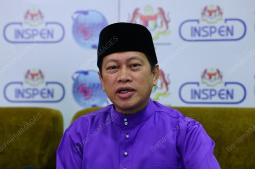 DATUK SERI AHMAD MASLAN