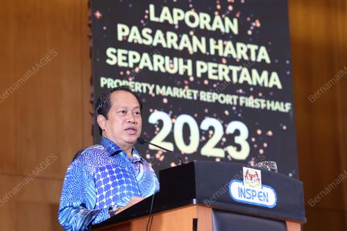 DATUK SERI AHMAD MASLAN
