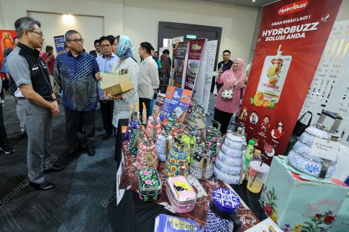 TAN SRI SHAMSUL AZRI ABU BAKAR