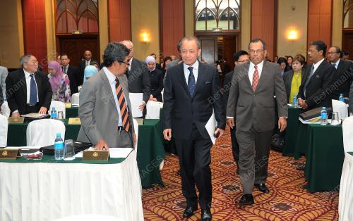 PTJ02_15012012_HAKIM