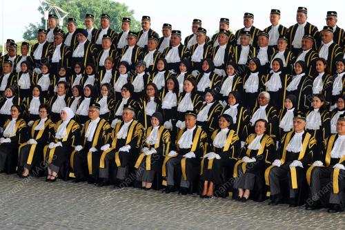 TUN TENGKU MAIMUN TUAN MAT