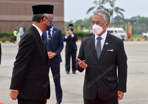 AL-SULTAN ABDULLAH RI'AYATUDDIN AL-MUSTAFA BILLAH SHAH