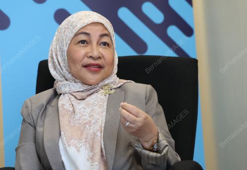 PUAN SRI RAYANA ABDUL RAHMAN