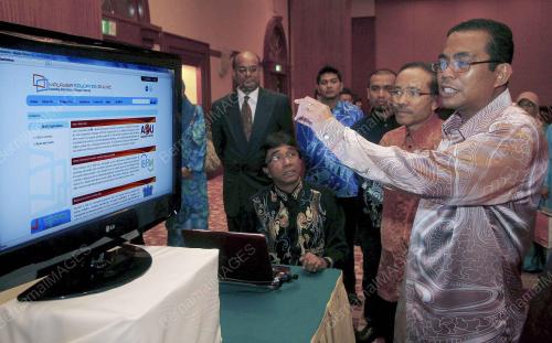 DATUK SERI MOHAMED KHALED NORDIN