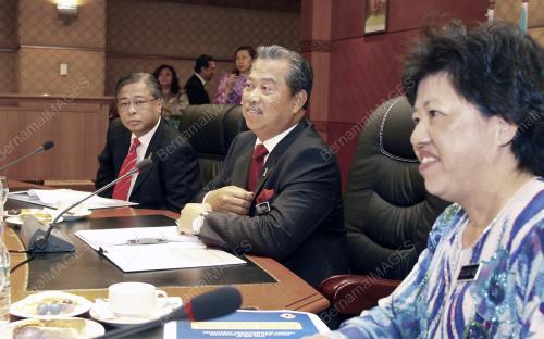 TAN SRI MUHYIDDIN YASSIN