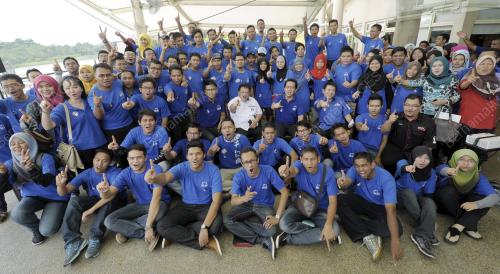 PTJ02_17042013_SISWA4U