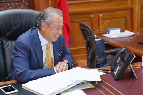 TAN SRI MUHYIDDIN YASSIN