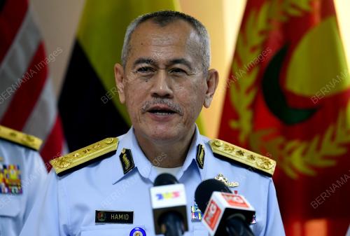 LAKSAMANA MUDA MARITIM HAMID MOHD AMIN