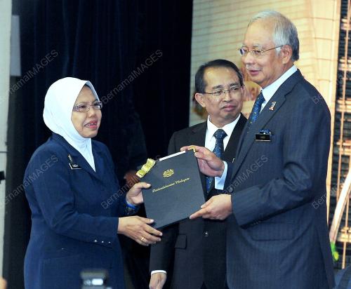 PTJ02_17072012_ANUGERAH