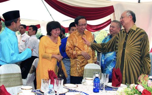 MOHD NAJIB TUN ABDUL RAZAK