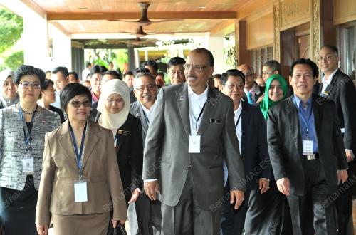 PTJ02_17112015_ASEAN