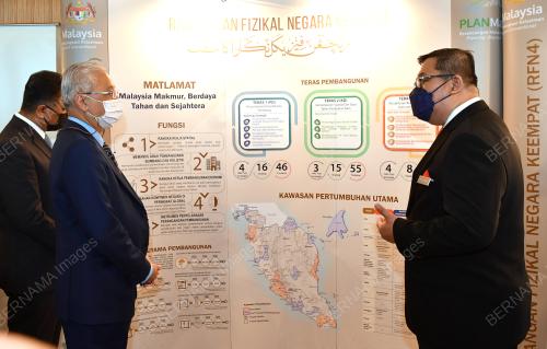 DATUK SERI ISMAIL SABRI YAAKOB