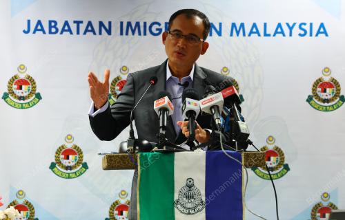 DATUK SERI KHAIRUL DZAIMEE DAUD