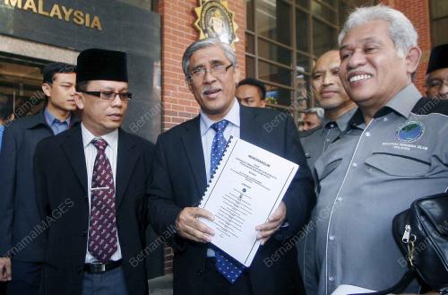 DATUK SERI ABU KASSIM MOHAMED