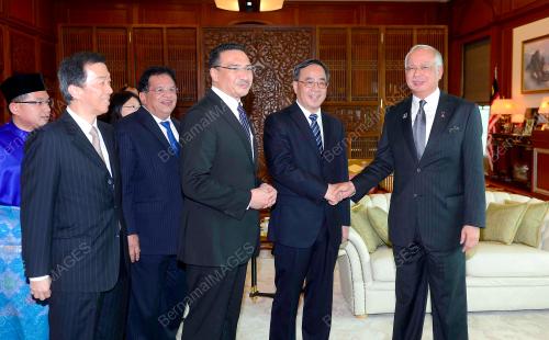 PTJ02_18042014_NAJIB_HU