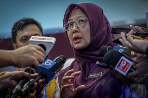 DR ZALIHA MUSTAFA
