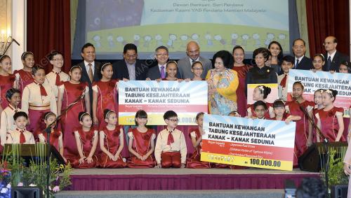 PTJ02_18102013_TABUNG