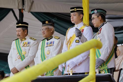 TENGKU HASSANAL IBRAHIM ALAM SHAH