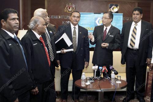 ISMAIL SABRI YAAKOB