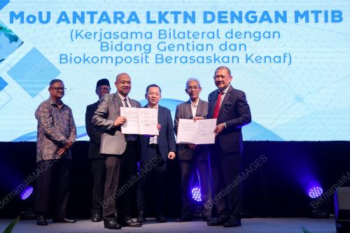 DATUK CHAN FOONG HIN