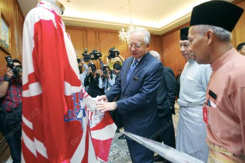 NAJIB TUN RAZAK
