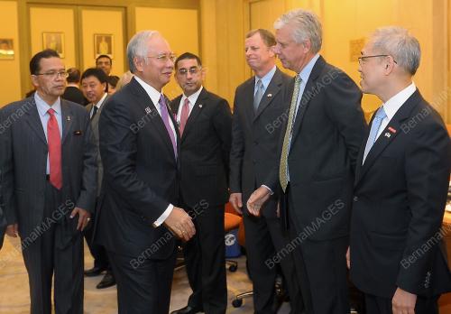 PTJ02_20112013_US_ASEAN