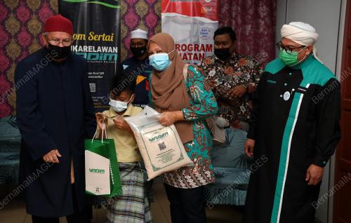 SENATOR DATUK DR ZULKIFLI MOHAMAD AL BAKRI