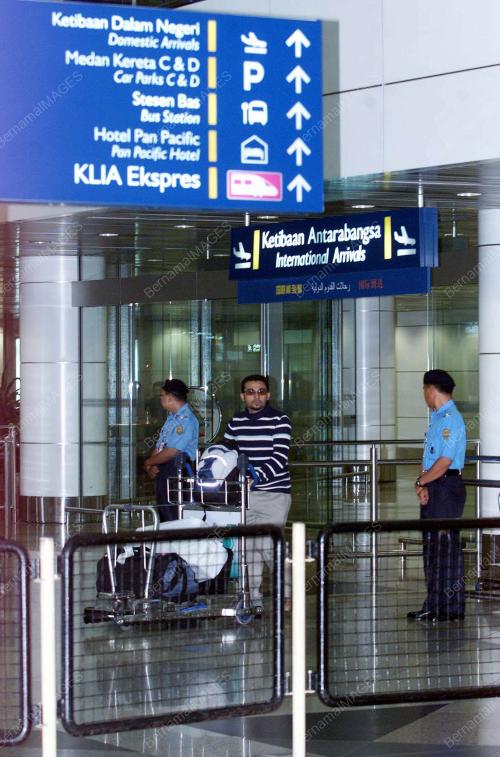 PAGAR_KLIA_TEKSI SAPU