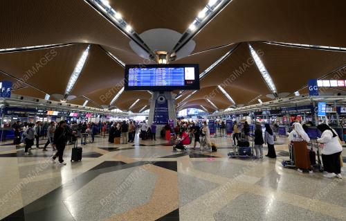 TINJAUAN KLIA